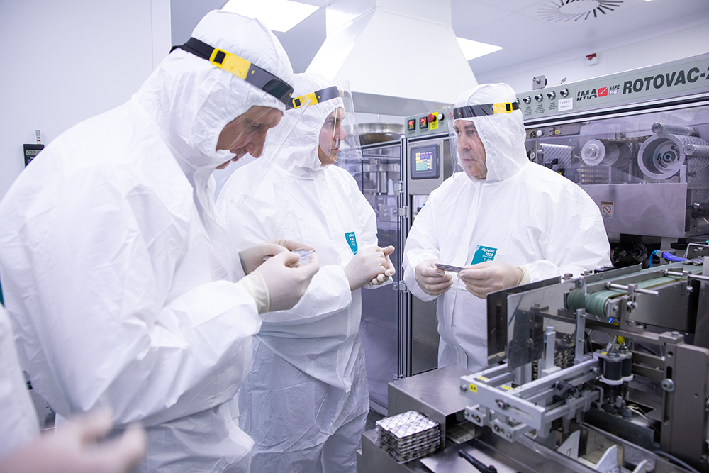 На заводе Биохимик На заводе Биохимик