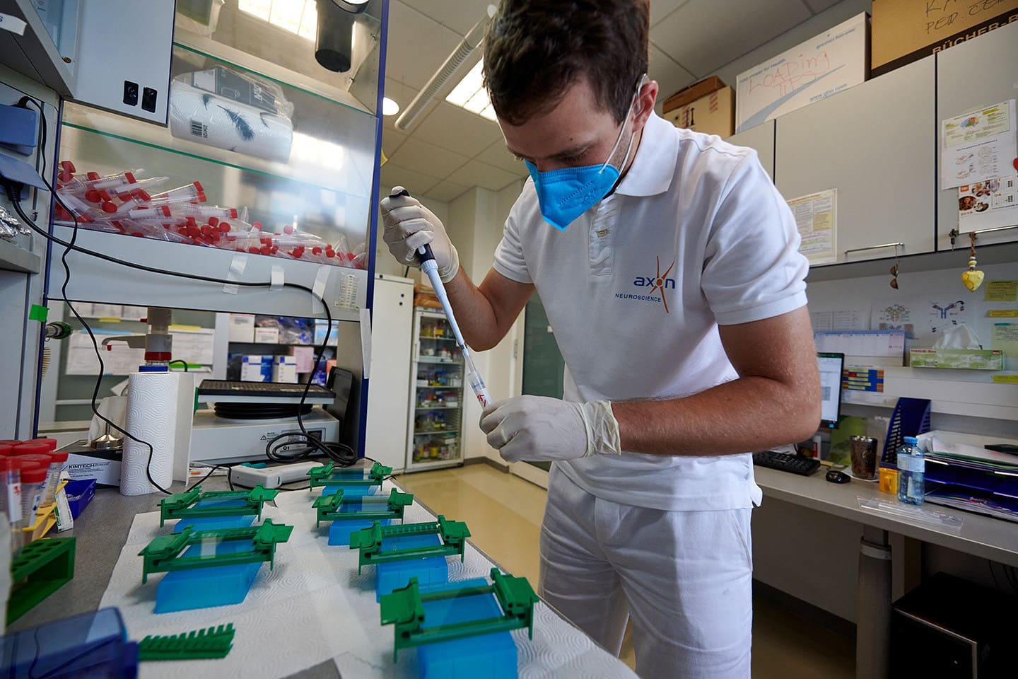 AXON_Neuroscience_lab