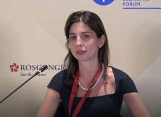 Инновационная онкология в России: локализация CAR-T и новая регуляторика директор отдела регистрации препаратов компании компании «АстраЗенека», Россия и Евразия, Екатерина Яковлева