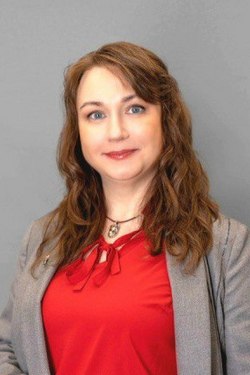 Юлия Емельянова