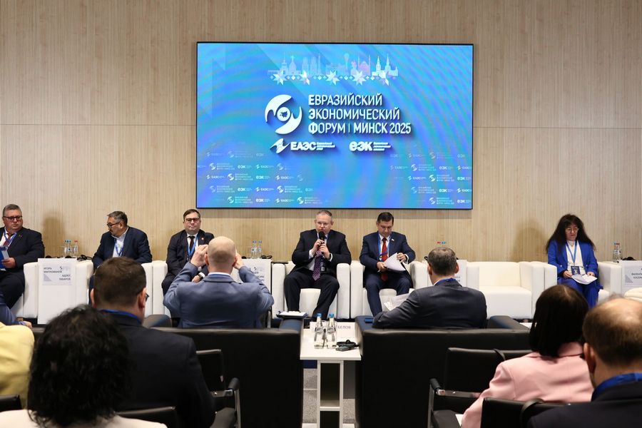 Объем фармацевтического рынка ЕАЭС почти достиг $31 млрд, но зависимость от импорта сохраняется 3 ЕЭФ-2025