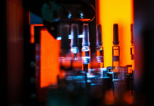 Инвестиции «Петровакс Фарм» на выпуск вакцины от менингита превысили 3 млрд рублей вакцины Петровакс