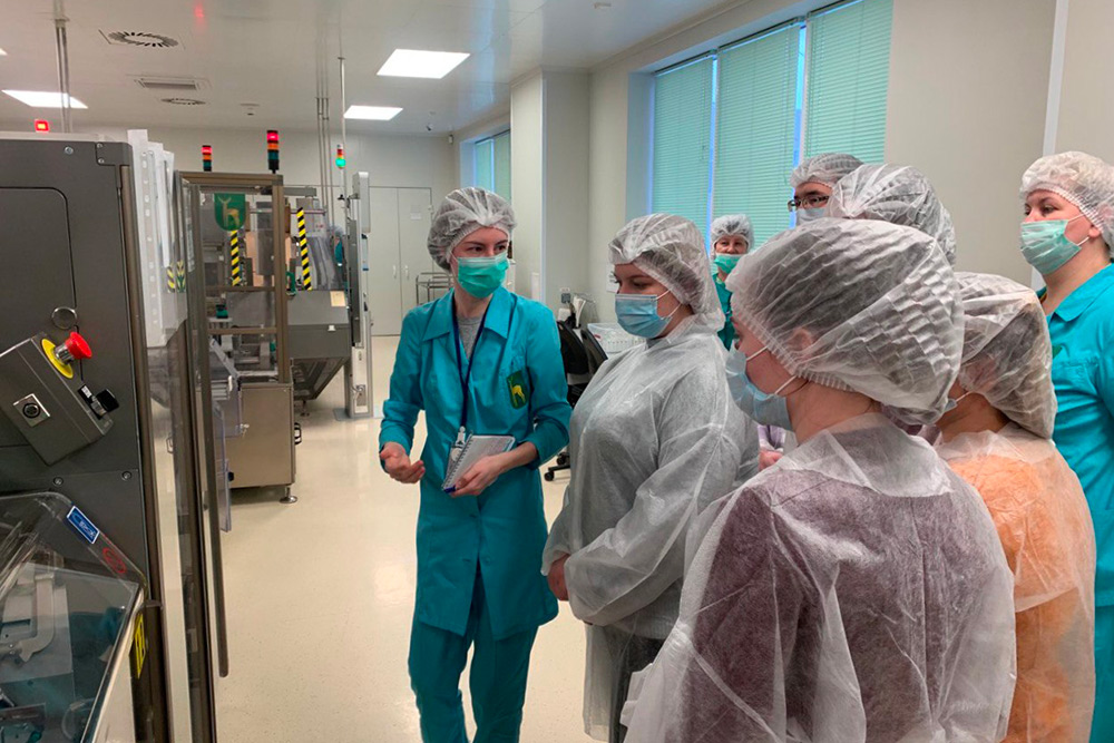 «Эндофарм» развивает сотрудничество с профильными образовательными организациями 4 экскурсия студентов на Эндофарм