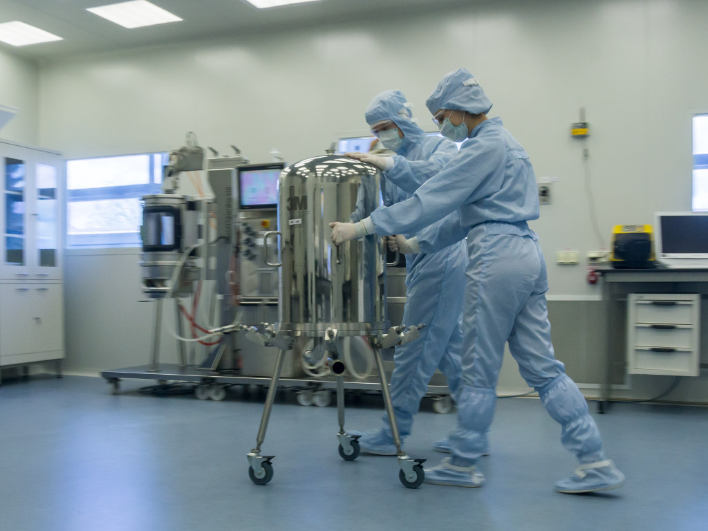 himrar-ceh-2 поставки препарата для лечения COVID-19 в Боливию