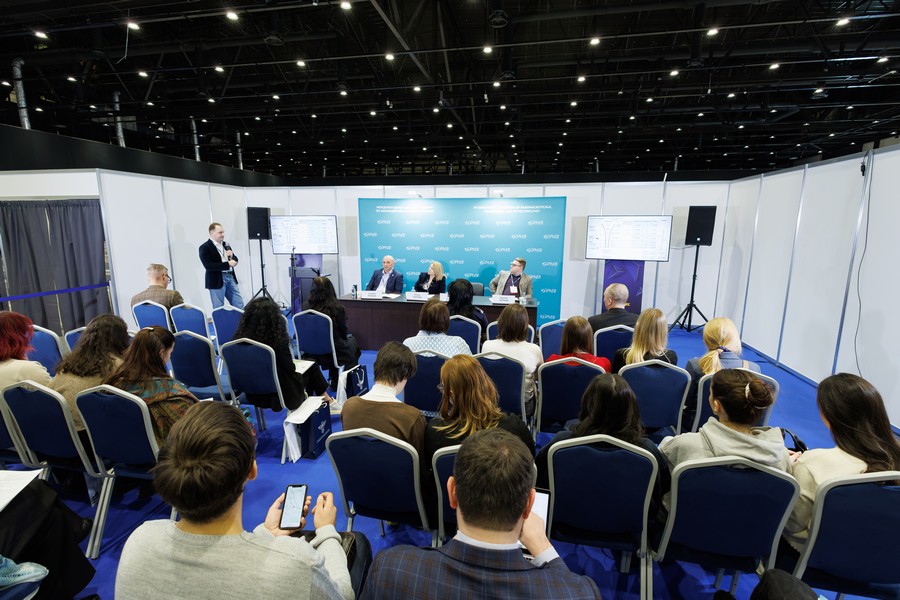 Итоги IPhEB 2026: контракты на 5,2 млрд рублей и масштабное расширение международного партнерства 5 ipheb 05