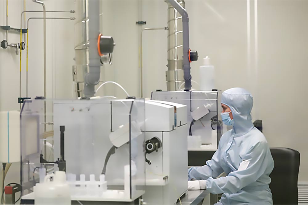 laboratory Лаборатория анализа высокочистых материалов НИИМЭ