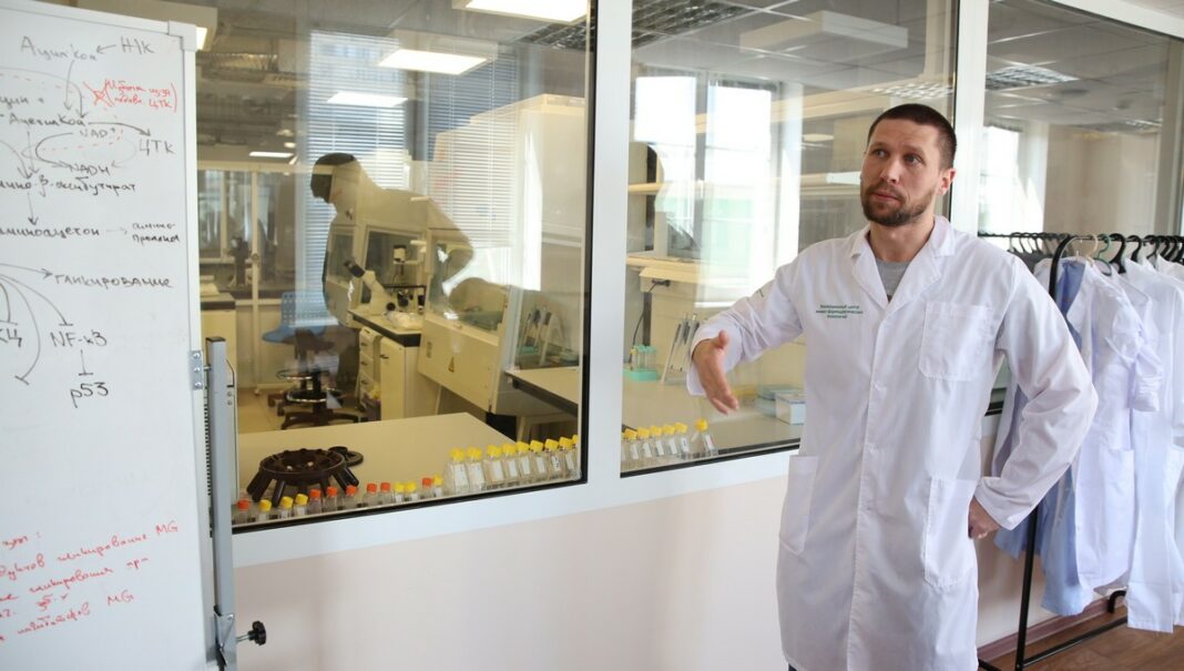 melehin Заведующий лабораторией первичного биоскрининга, клеточных и генных технологий УрФУ Всеволод Мелехин