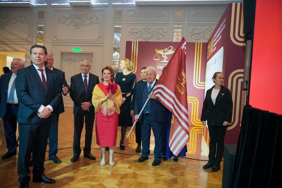 Подведение итогов «XXV Платиновой унции» состоялось 10 апреля 6 platinovaya uncia 06