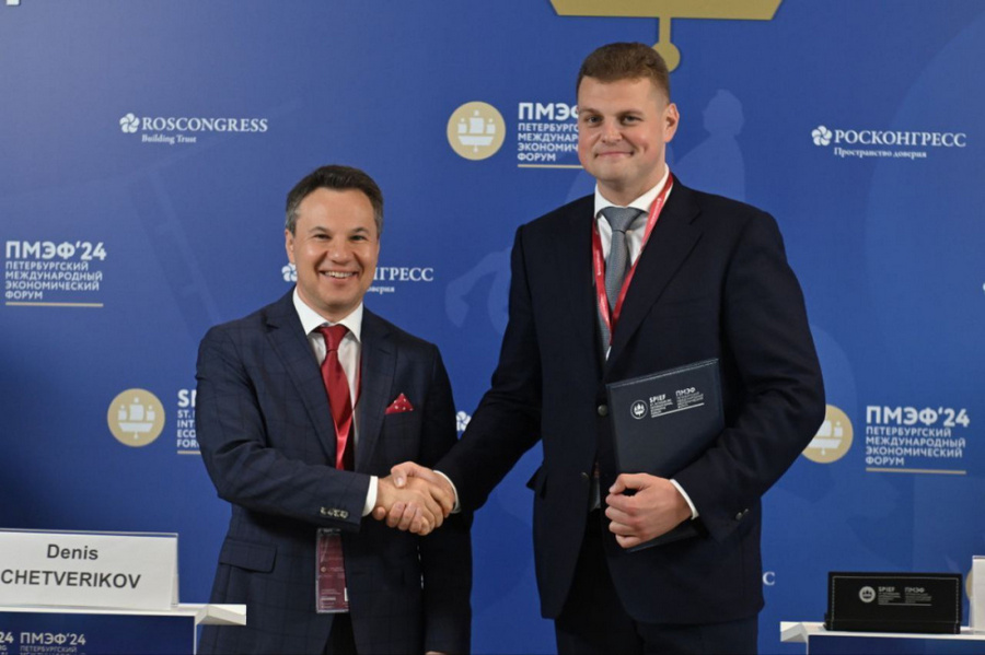 Президент фармацевтической компании «Акрихин» Денис Четвериков и директор Института трансляционной медицины и биотехнологии Сеченовского Университета Вадим Тарасов Президент фармацевтической компании «Акрихин» Денис Четвериков и директор Института трансляционной медицины и биотехнологии Сеченовского Университета Вадим Тарасов