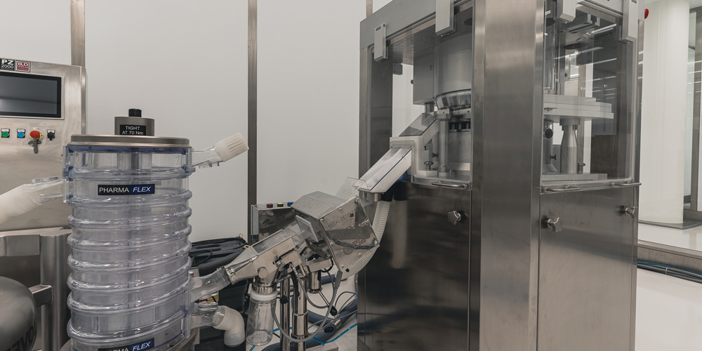 Состоялось открытие нового завода по производству твердых лекарственных форм Solid Plant 5 solofarm 06