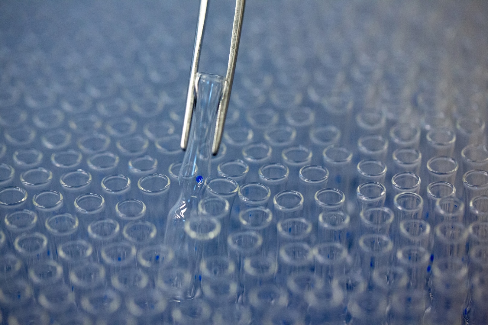 sputnik-v-binnofarm-12