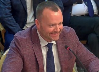 Вадим Кукава: Почему России необходимы международные инновации и новые механизмы закупок исполнительный директор Ассоциации «Инфарма» Вадим Кукава