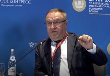 Владислав Шестаков: ИИ в фармацевтике — мощный помощник, но финальная ответственность остается за человеком Владислав Шестаков, директор ФБУ «ГИЛС и НП» Минпромторга РФ