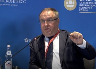 Владислав Шестаков: ИИ в фармацевтике — мощный помощник, но финальная ответственность остается за человеком Владислав Шестаков, директор ФБУ «ГИЛС и НП» Минпромторга РФ
