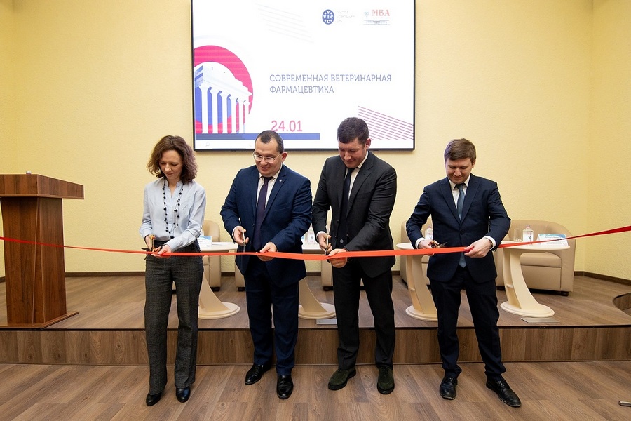 В МВА имени К. И. Скрябина открыли центр «Современная ветеринарная фармацевтика» В МВА имени К. И. Скрябина открыли центр «Современная ветеринарная фармацевтика»